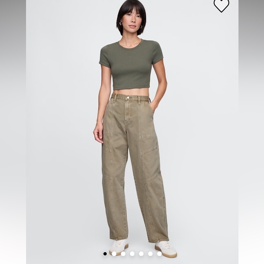 GAP Women’s High Rise Barrel - Picture 9 of 11
